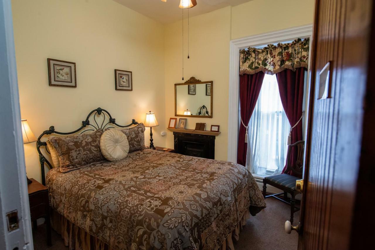 Spencer House Bed & Breakfast Erie Ngoại thất bức ảnh